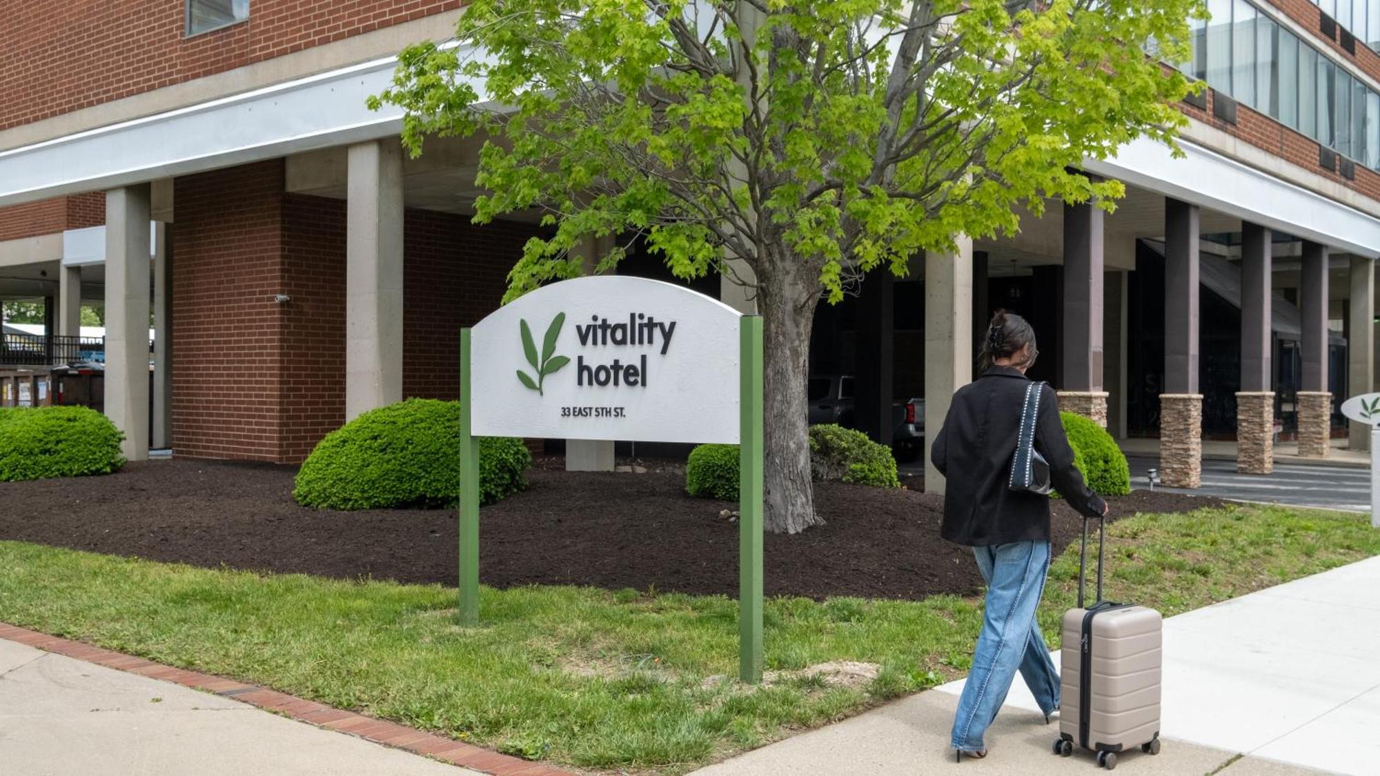 Dayton Vitality Hotel Экстерьер фото